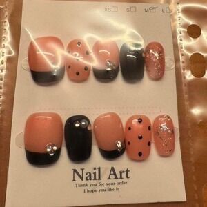 "Pop‎ Palette" Press-On Nail Set